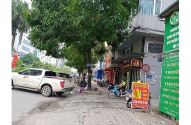 BÁN NHÀ HOÀNG HOA THÁM, MỚI ĐẸP – THÔNG SỐ CHUẨN 56M2 X 4,5M, 5 TẦNG. GIÁ CHỈ 5,2 TỶ.
